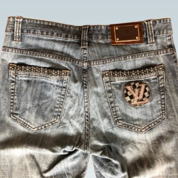 Louis Vuitton Monogram Denim Jeans • Size 32 • Authentic LV - Picture 4 of 9